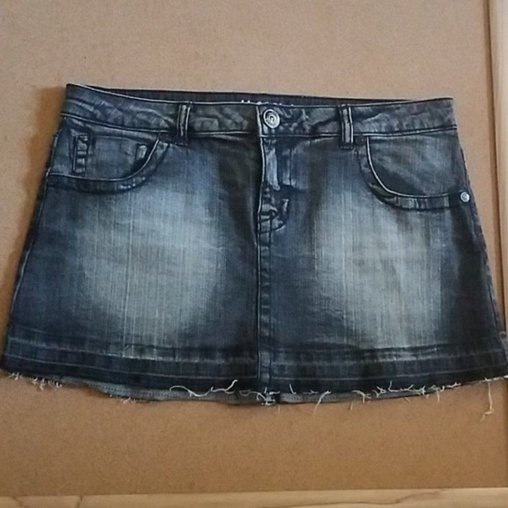 Denim skirt size 9 LL Cool J